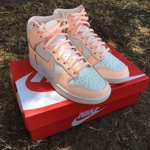 Nike Dunk High Sail Crimson Tint
